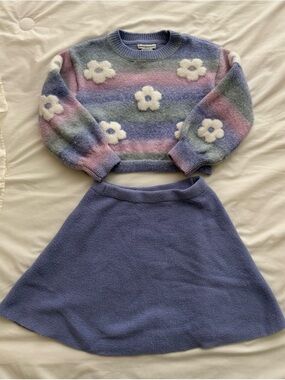 cupcakes & cashmere Lavender Multi Floral Knit Sweater & Skirt Set